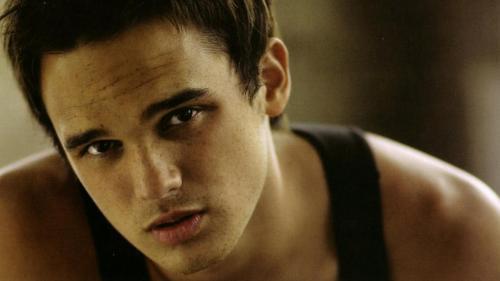 Gareth Gates